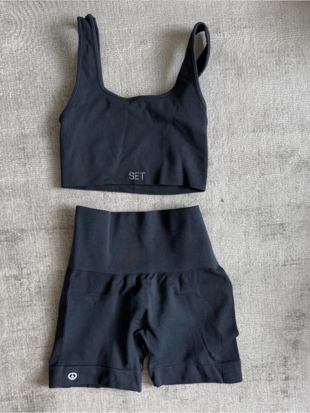 MadHappy x SET Active Set